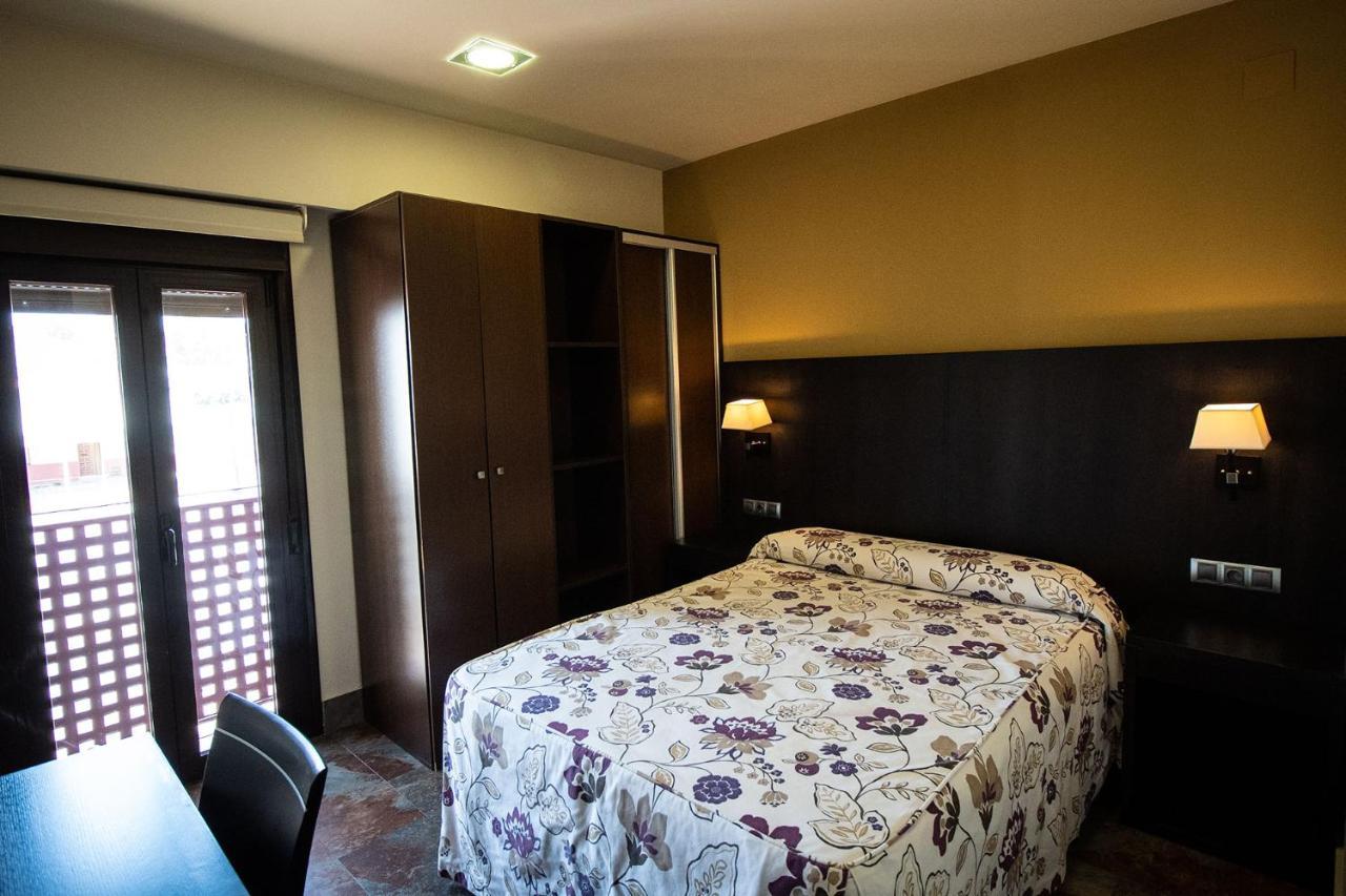 Hostal Restaurante La Bartola Санта-Крус Экстерьер фото