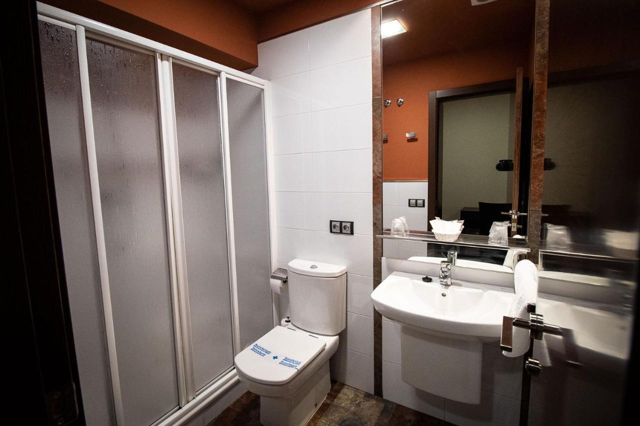 Hostal Restaurante La Bartola Санта-Крус Экстерьер фото