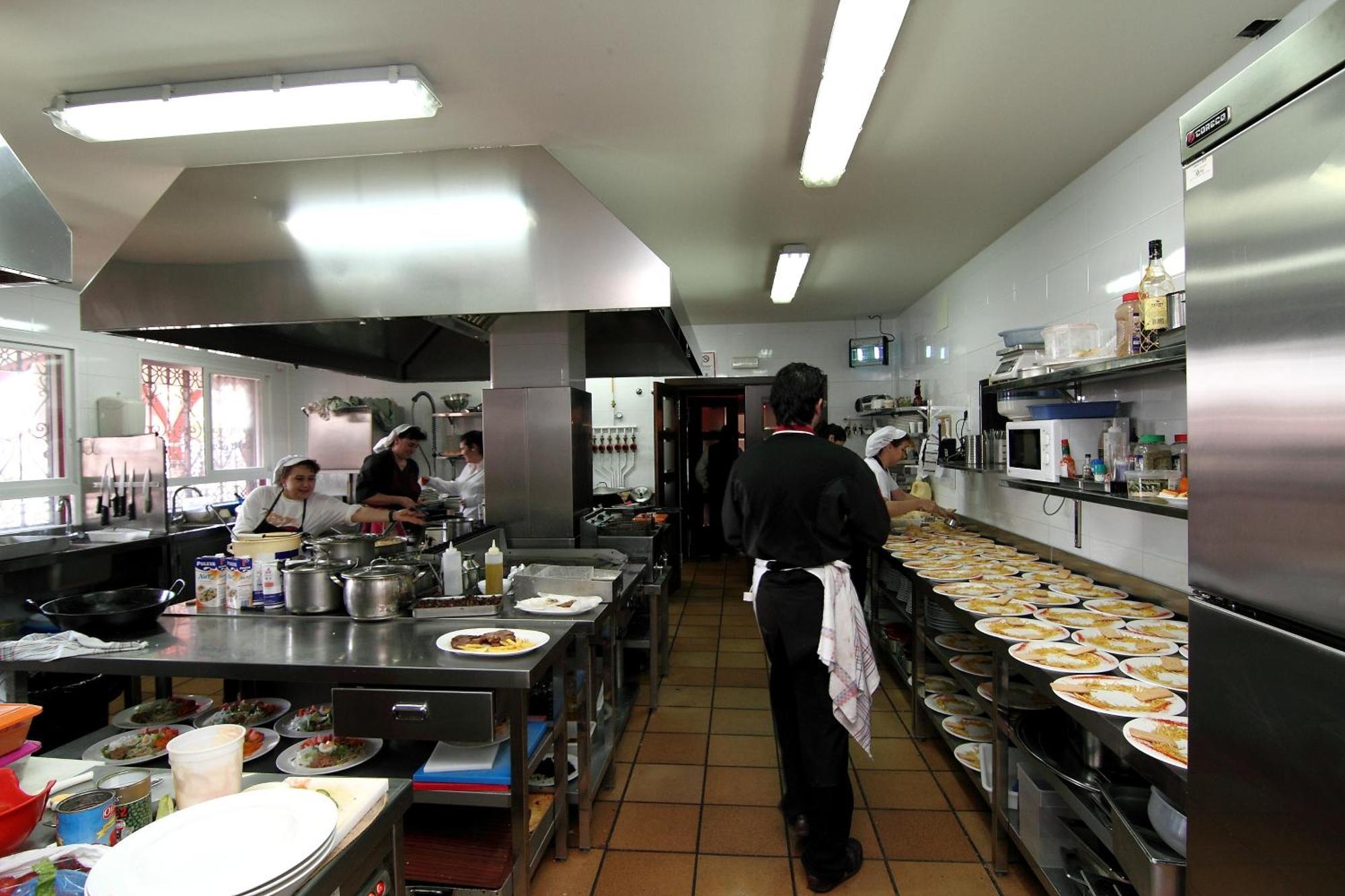 Hostal Restaurante La Bartola Санта-Крус Экстерьер фото